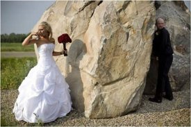 awww.chilloutpoint.com_images_2009_11_funny_wedding_funny_weddings_04.jpg