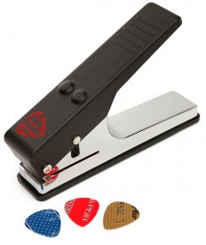 awww.thinkgeek.com_images_products_zoom_e91b_diy_guitar_pick_punch.jpg